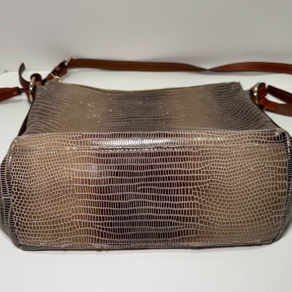 Dooney & Bourke snake skin bag with natural leather trim - Picture 4 of 13